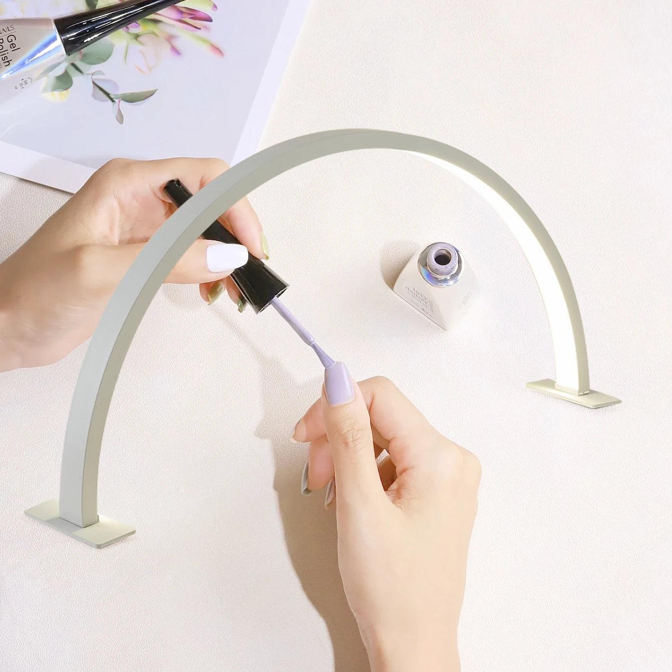 Nail lamp half moon U-shaped home beauty lamp desktop nail simple LED office desk lamp